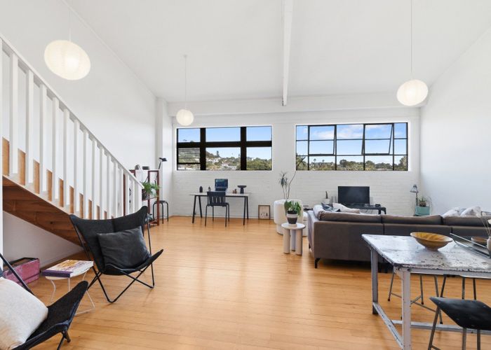  at 30/3 Akiraho Street, Mount Eden, Auckland City, Auckland