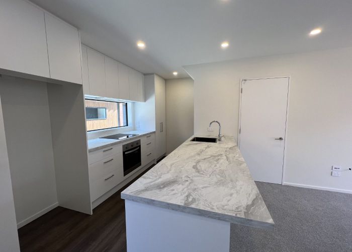  at 2/389 Armagh Street, Linwood, Christchurch City, Canterbury