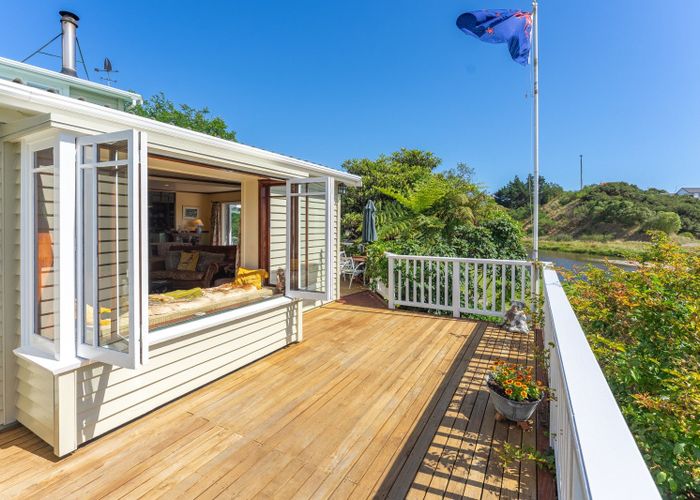  at 17 Makora Road, Otaihanga, Paraparaumu