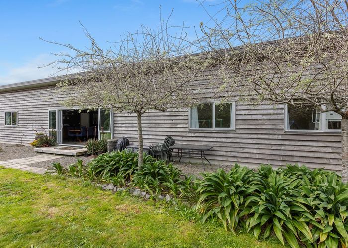  at 14 Mahoetahi Road, Brixton, New Plymouth, Taranaki