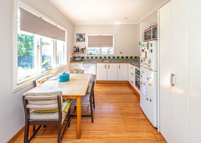  at 15 Hakeke Street, Whanganui East, Whanganui, Manawatu / Whanganui