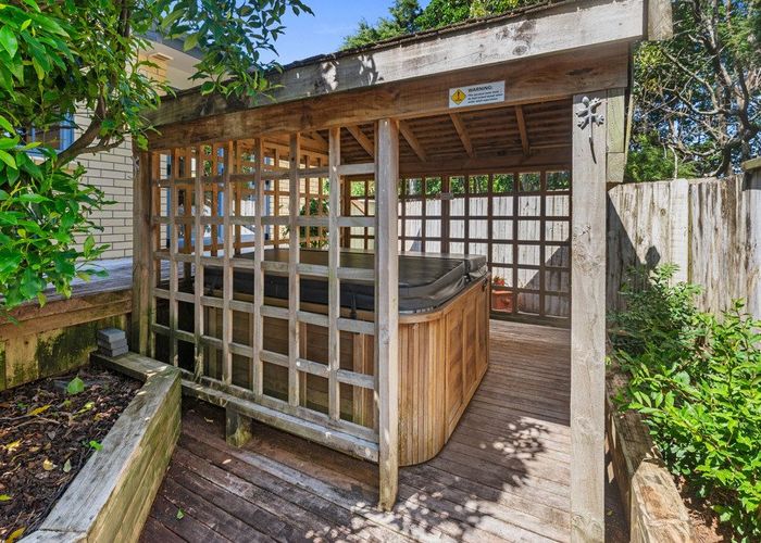  at 17E Watson Avenue, Sandringham, Auckland City, Auckland