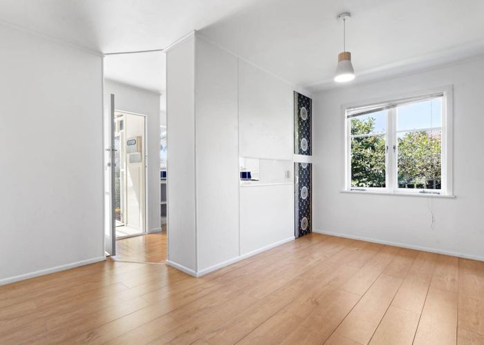  at 45A Pinedale Place, Henderson, Auckland