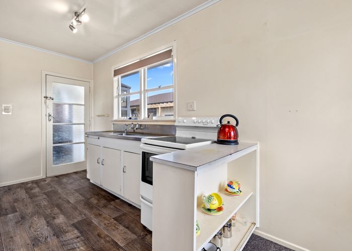  at 13 Miro Road, Mangere Bridge, Auckland