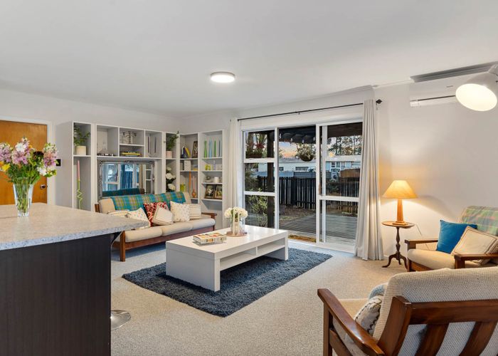  at 25 Daytona Road, Henderson, Auckland