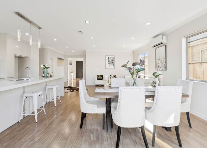  at 8 Castlederg Drive, Flat Bush, Manukau City, Auckland
