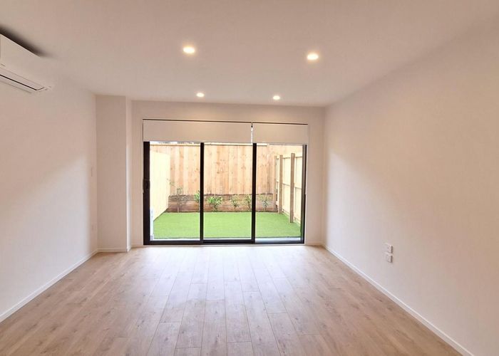 at 5/83 Ruawai Road , Mount Wellington, Auckland City, Auckland