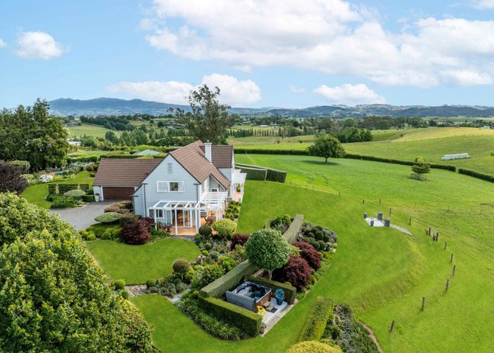  at 182 Koromatua Road, Temple View, Hamilton