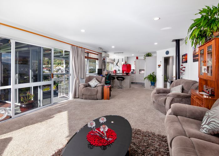  at 28 Olympus Way, Richmond