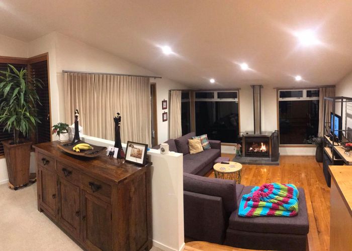  at 20 Kempthorne Crescent, Mission Bay, Auckland