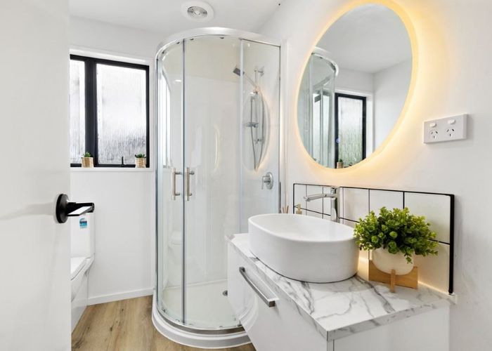  at 2/54 Gresford Street, Edgeware, Christchurch