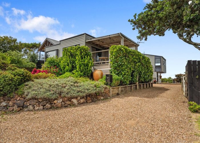  at 13 Hauraki Road, Oneroa, Waiheke Island, Auckland