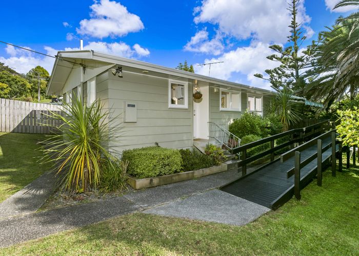  at 57 Peach Road, Glenfield, North Shore City, Auckland