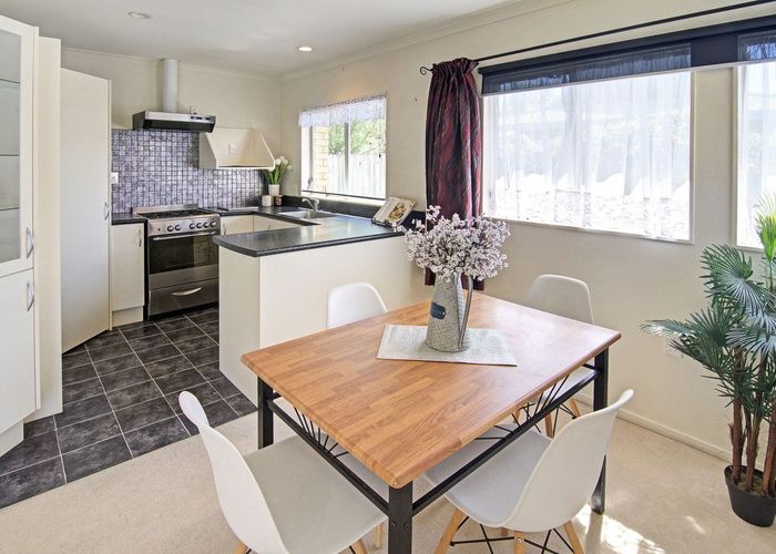  at 4/2 William Donald Drive, Solway, Masterton