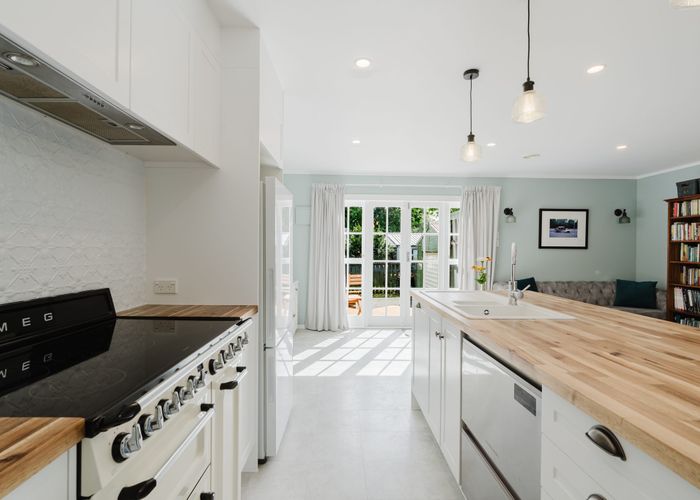  at 46 Holland Road, Fairfield, Hamilton, Waikato