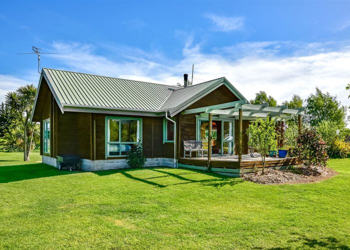  at 81 Wolfes Road, Christchurch