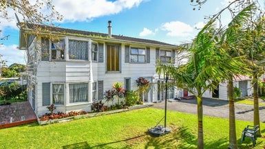  at 62 Sikkim Crescent, Clover Park, Auckland