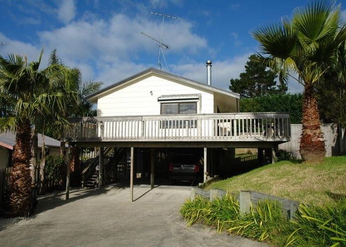  at 8B Camilla Grove, Totara Vale, North Shore City, Auckland