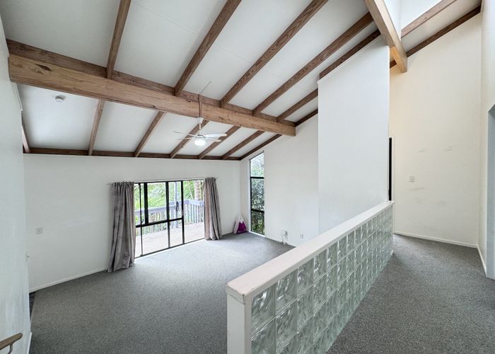  at 949 East Coast Road, Torbay, North Shore City, Auckland