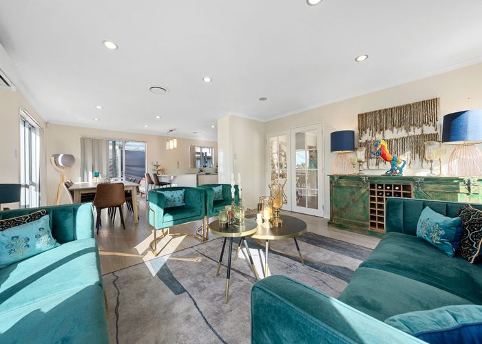 at 3205A Great North Road , New Lynn, Auckland