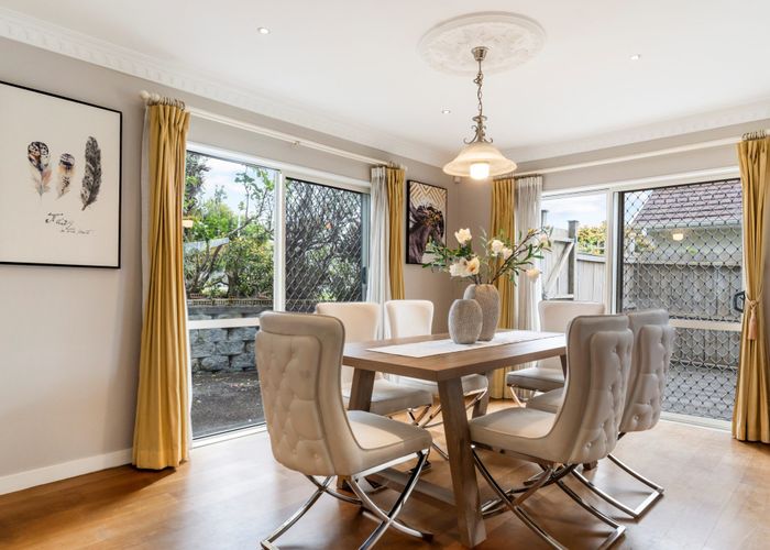  at 425 Old Te Atatu Road, Te Atatu Peninsula, Waitakere City, Auckland