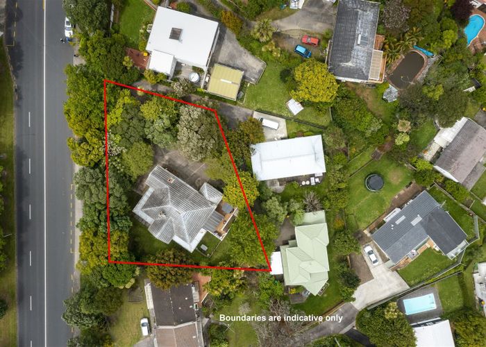  at 350 Glenfield Road, Glenfield, Auckland