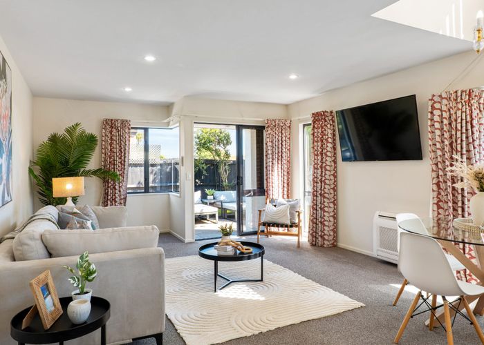  at 1/66 Broadhaven Avenue, Parklands, Christchurch City, Canterbury