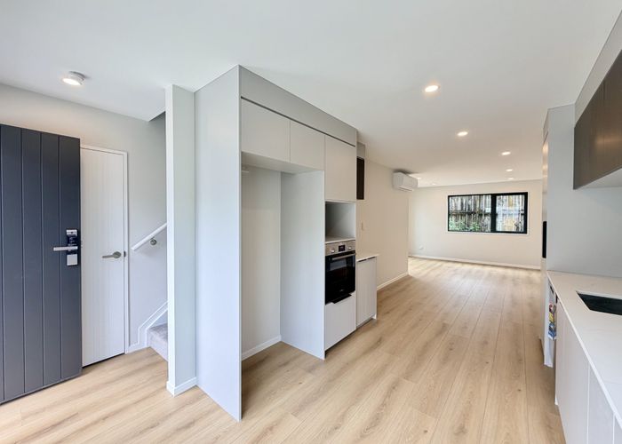  at 58B Fitzherbert Avenue, West Harbour, Waitakere City, Auckland