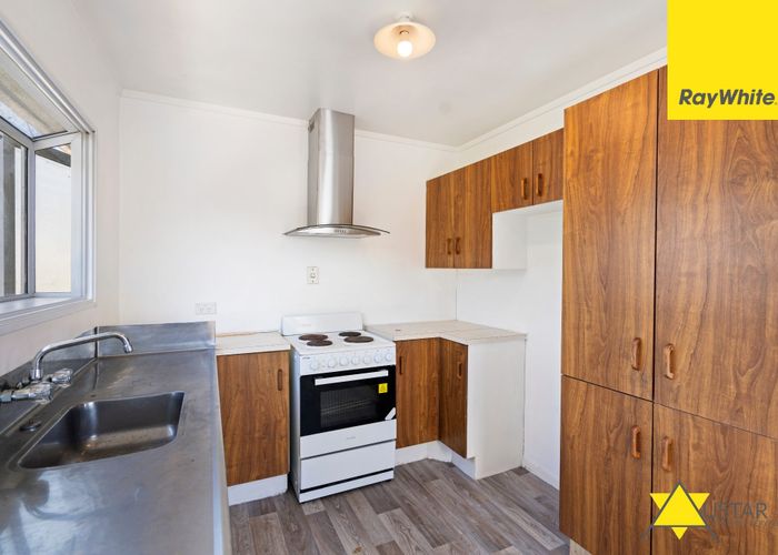  at 3/13 Holly Street, Avondale, Auckland