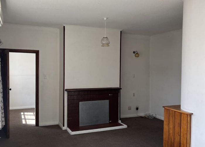  at 8 Kawaka Street, Riccarton, Christchurch City, Canterbury
