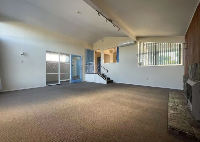  at 18 Glenmore Road, Sunnyhills, Auckland