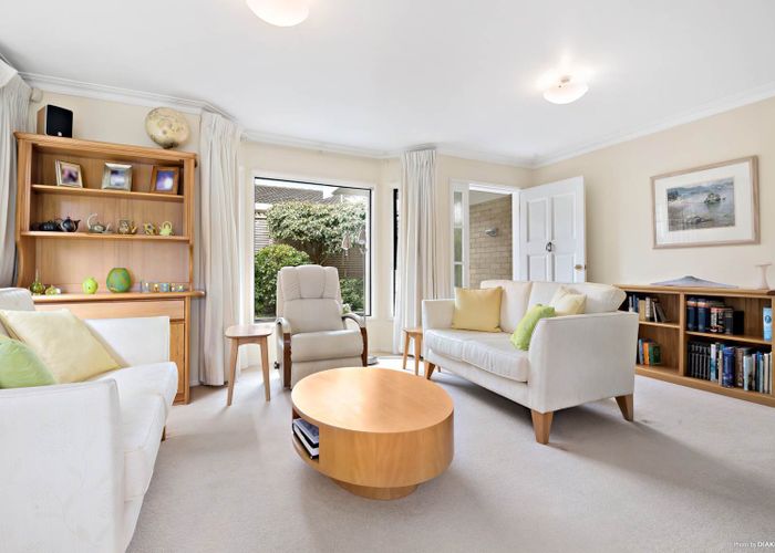  at 3/7 Hororata Road, Hauraki, Auckland