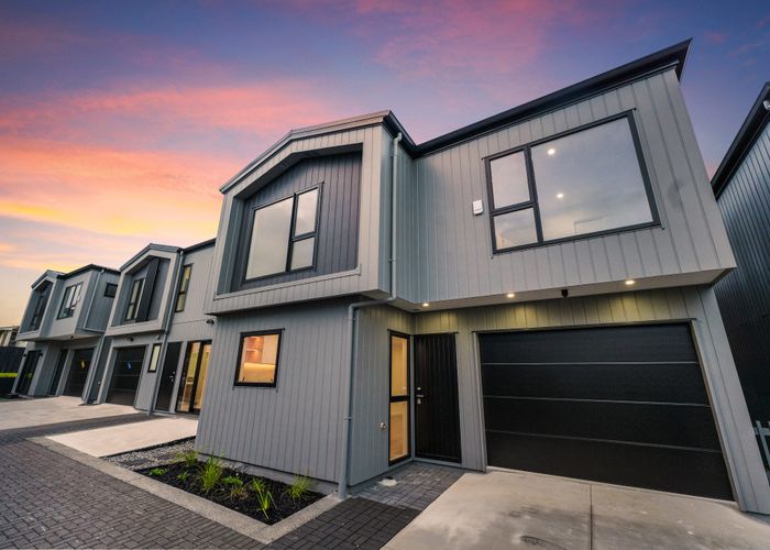  at 17B Sorrel Crescent, Bucklands Beach, Manukau City, Auckland