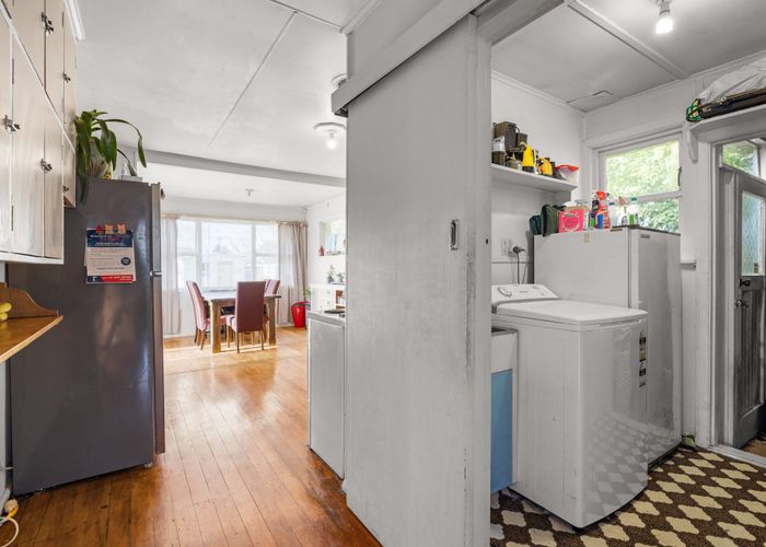  at 180 Langdons Road, Papanui, Christchurch City, Canterbury