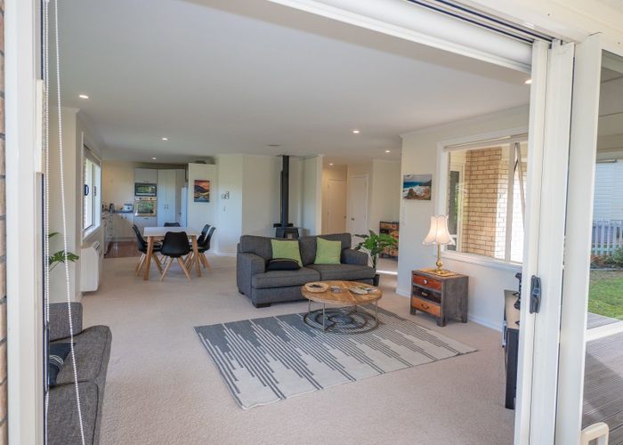  at 22 Pohutukawa Drive, Cable Bay, Cable Bay