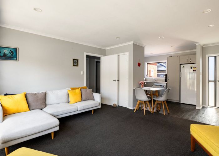  at 1 Cosmith Lane, Dinsdale, Hamilton, Waikato
