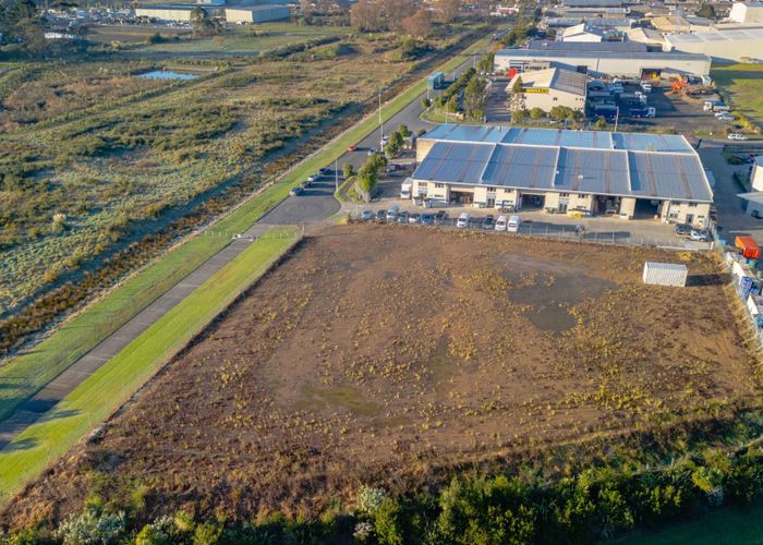  at 120 School Road, Te Horo