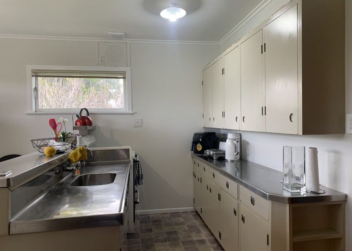  at 90A Matipo Road, Te Atatu Peninsula, Waitakere City, Auckland