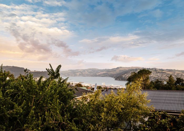  at 4 Granville Terrace, Belleknowes, Dunedin, Otago