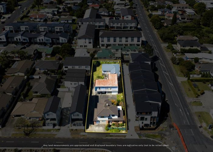  at 18 & 18A William Roberts Road, Pakuranga Heights, Manukau City, Auckland