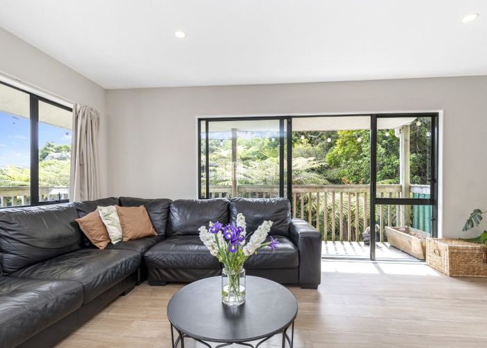  at 2/311 Rangatira Road, Beach Haven, North Shore City, Auckland