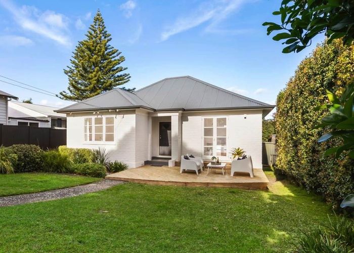  at 46 Alberta Street, Point Chevalier, Auckland