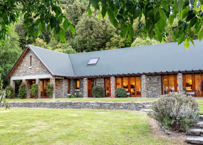 For sale 673 Mount Barker Road, Wanaka, Wanaka, Otago homes.co.nz