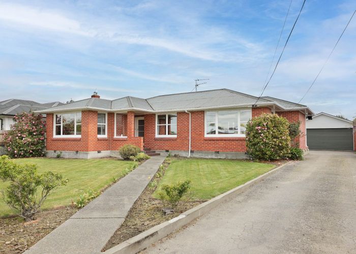  at 13 Oxford Street, Hampstead, Ashburton, Canterbury