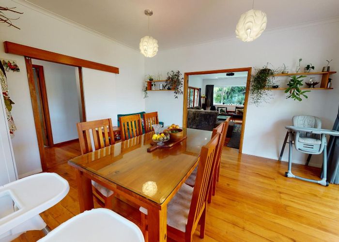  at 2 Hackett Street, Whanganui East, Whanganui