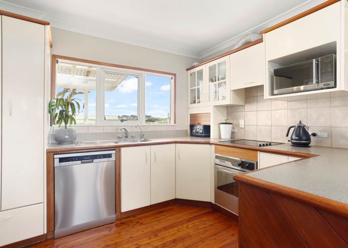  at 468 Waitakere Road, Henderson