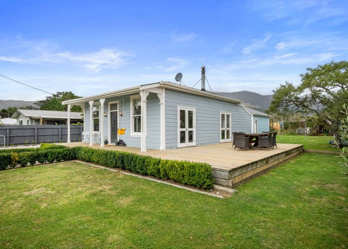  at 42 Flux Road, Mangaroa, Upper Hutt