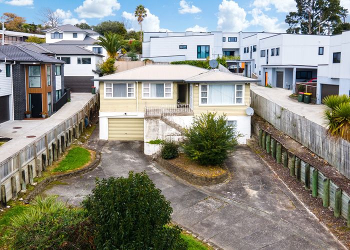  at 48 Kinross Street, Blockhouse Bay, Auckland