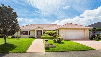  at 2 Terry Lane, Paraparaumu Beach, Paraparaumu