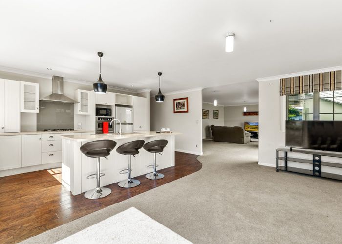  at 1 Tarn Close, Pyes Pa, Tauranga